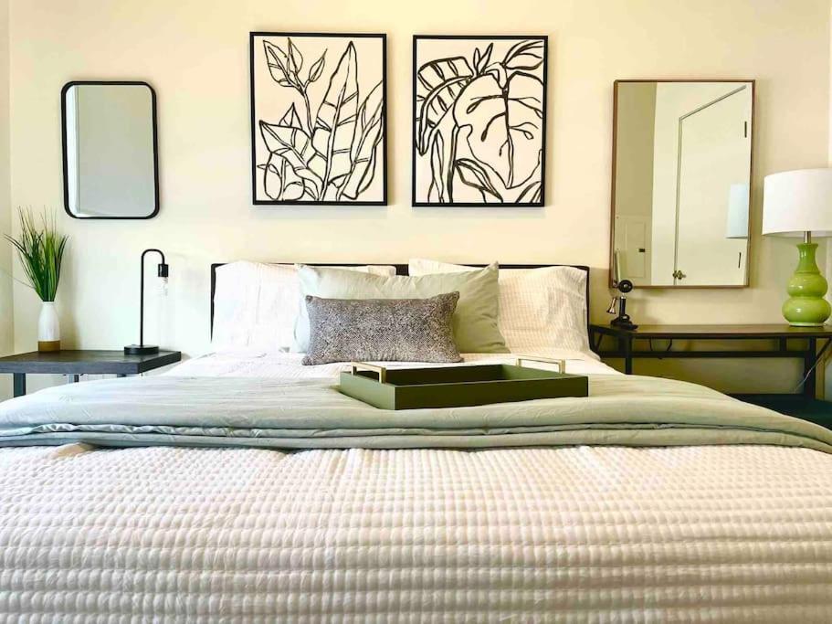 Appartamento A Perfect Getaway In The Heart Of The Action Las Vegas Esterno foto